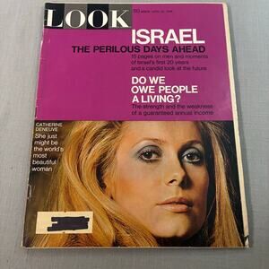 Vintage 1968 LOOK Magazine Catherine Deneuve Israel 20 Years Apr 30 See Descr